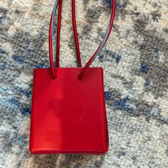 NWOT Mini Medea Longstrap in Red - Picture 4 of 5